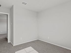1745  GILLENS Avenue , Fort Worth Texas 76140