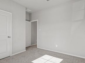 1745  GILLENS Avenue , Fort Worth Texas 76140