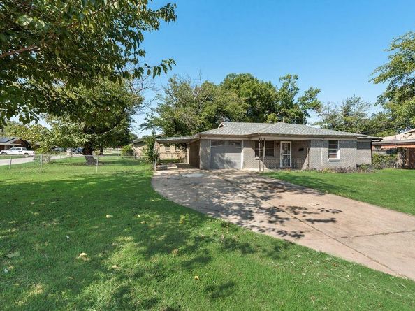 5201  Santa Rosa Drive , Haltom City Texas 76117