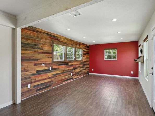 1717  Overbrook Drive , Arlington Texas 76014