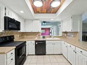 1717  Overbrook Drive , Arlington Texas 76014