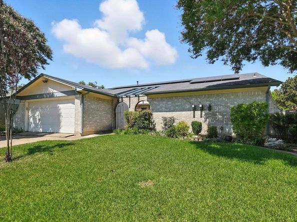1717  Overbrook Drive , Arlington Texas 76014