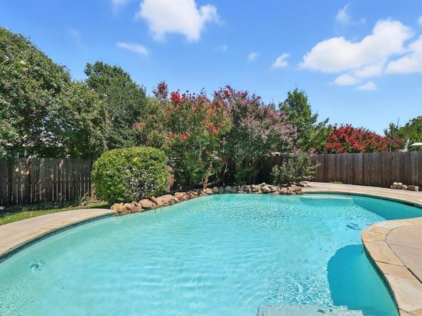 1717  Overbrook Drive , Arlington Texas 76014