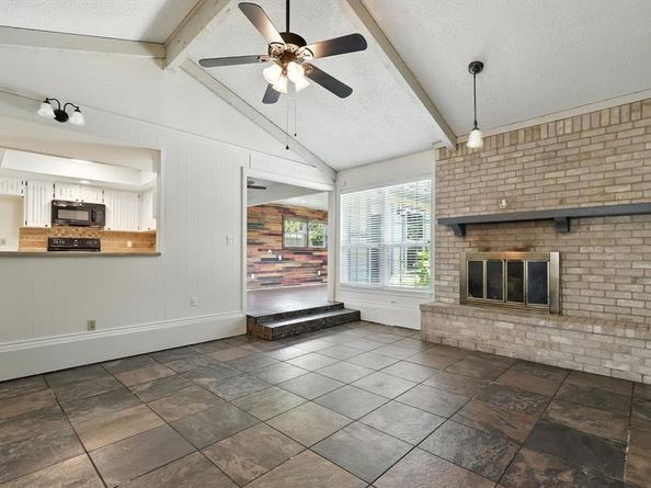 1717  Overbrook Drive , Arlington Texas 76014