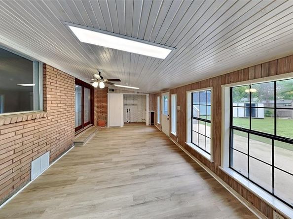 5828  Cynthia  , North Richland Hills Texas 76117