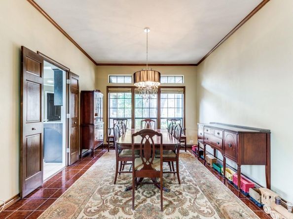 6403  Brook Lake Drive , Dallas Texas 75248