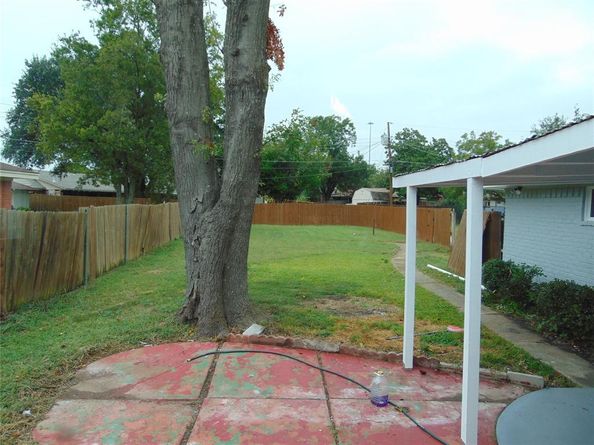 5247  Darlene Street , Dallas Texas 75232