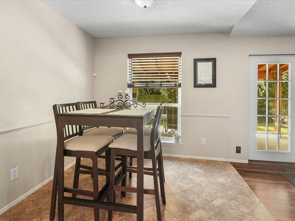 1600  Celeste Court , Arlington Texas 76012