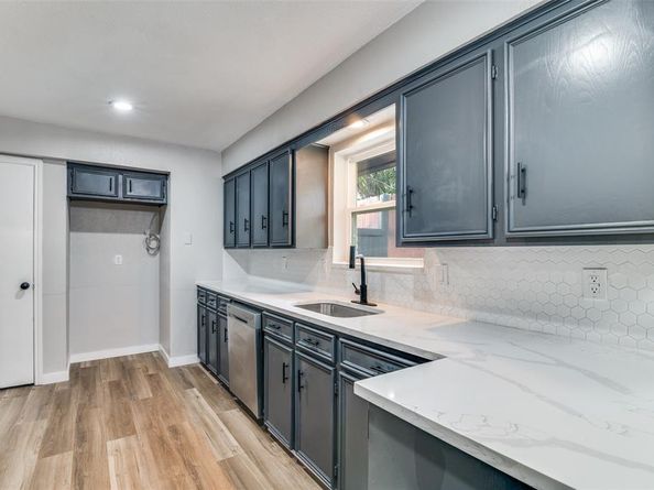 1618  University Drive , Richardson Texas 75081