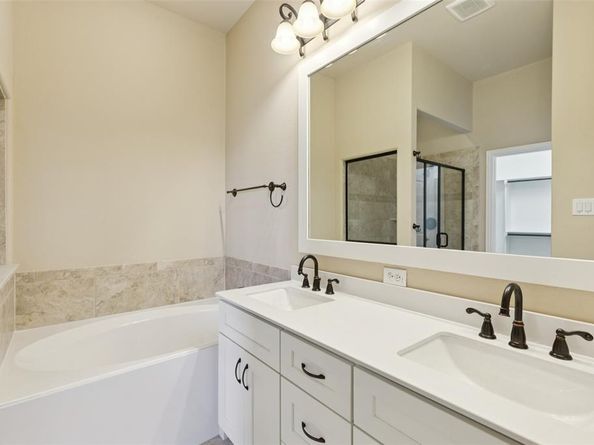 298  Almanor Street , Lewisville Texas 75056