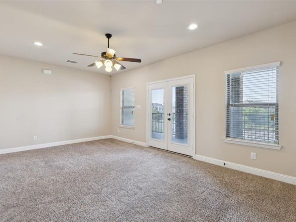 298  Almanor Street , Lewisville Texas 75056