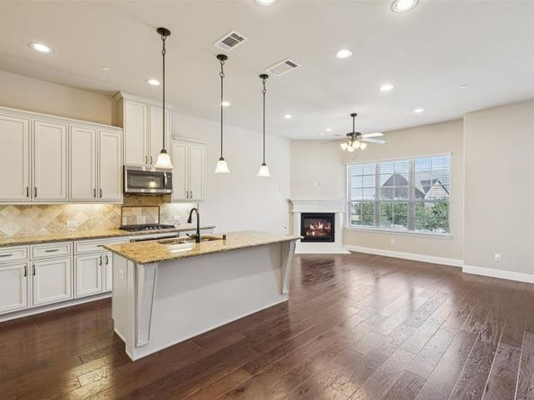 298  Almanor Street , Lewisville Texas 75056