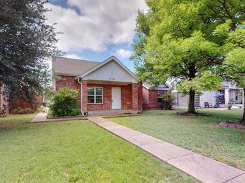 1716  E Parker Road 
