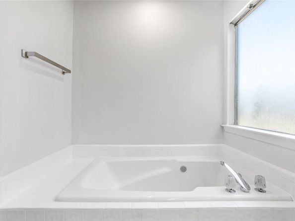 5813  Preston Valley Drive , Dallas Texas 75240