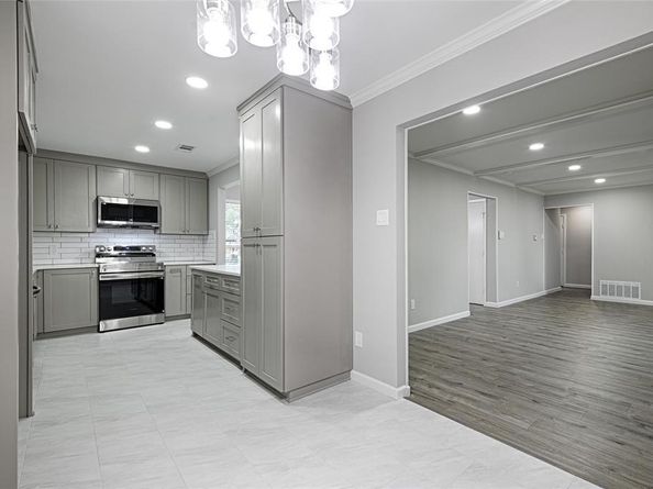 1605  Monterrey Drive , Garland Texas 75042