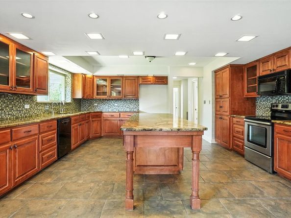 10633  Kiowa Trail W, Fort Worth Texas 76108