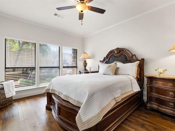 1424  Travis Circle S, Irving Texas 75038