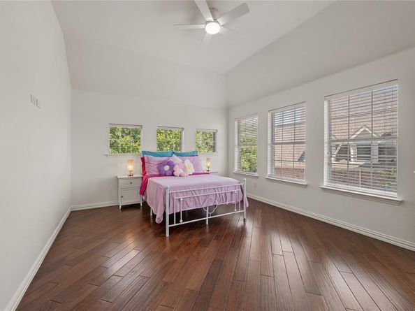 2038  Azalea Trail , Irving Texas 75063
