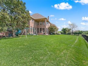 2038  Azalea Trail , Irving Texas 75063