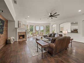 2038  Azalea Trail , Irving Texas 75063