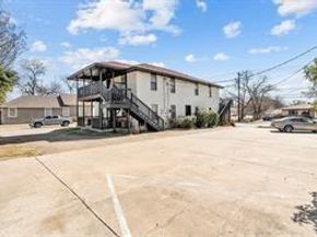 1029 E Hickory Street , Denton Texas 76205