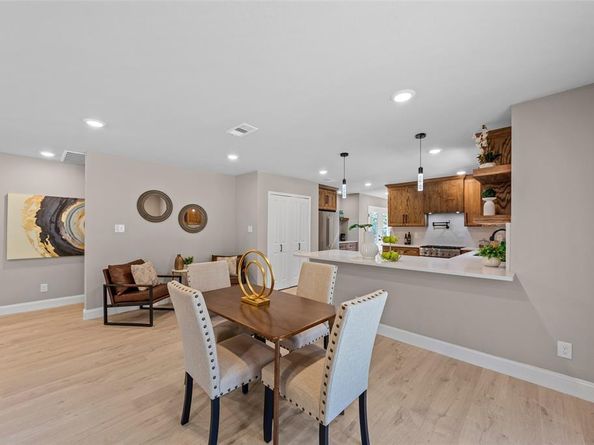 1503 E Lakeview Drive , Dallas Texas 75216