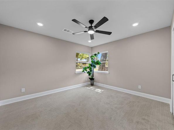 1503 E Lakeview Drive , Dallas Texas 75216