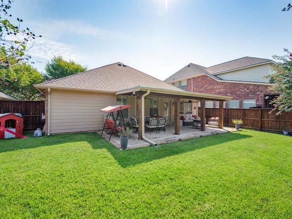 1591  Bonham Parkway , Lantana Texas 76226