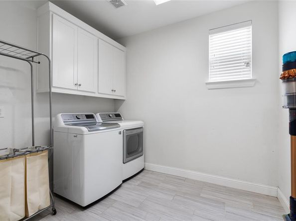 411  Wimberly Street , Fort Worth Texas 76107