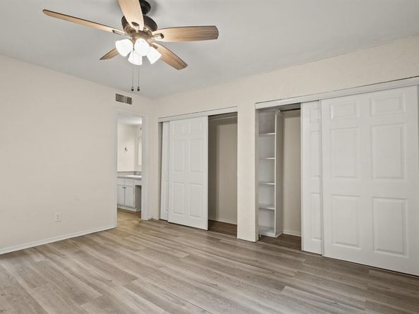2211  Salem Drive , Carrollton Texas 75006