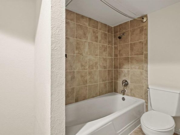 2211  Salem Drive , Carrollton Texas 75006