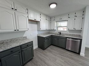 2608  Roseland Street , Fort Worth Texas 76103