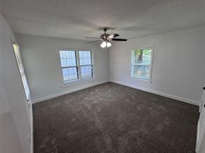 2608  Roseland Street , Fort Worth Texas 76103
