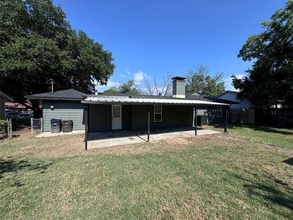 2608  Roseland Street , Fort Worth Texas 76103