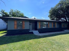 2608  Roseland Street , Fort Worth Texas 76103