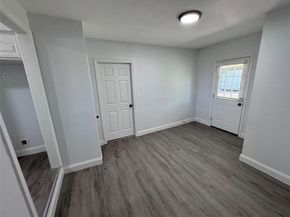 2608  Roseland Street , Fort Worth Texas 76103