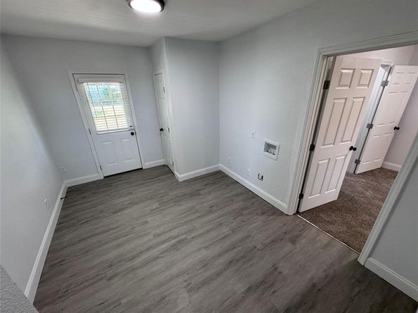 2608  Roseland Street , Fort Worth Texas 76103