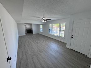 2608  Roseland Street , Fort Worth Texas 76103