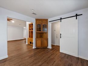 2206  Sand Creek Court , Arlington Texas 76006