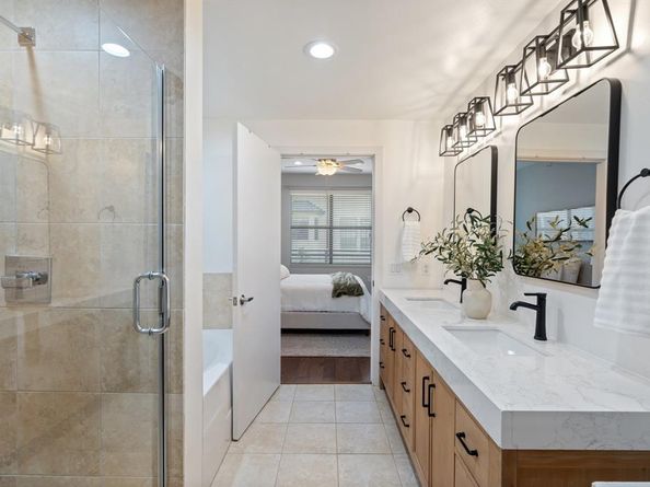 4411  Bowser Avenue  108, Dallas Texas 75219