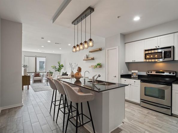 4411  Bowser Avenue  108, Dallas Texas 75219
