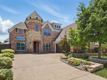 1525  Snowberry Drive 