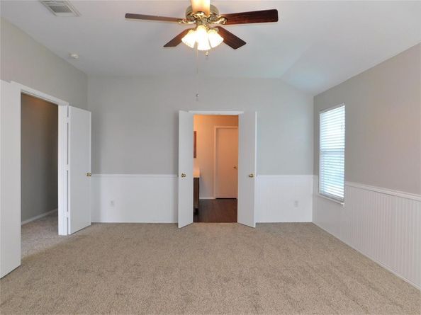 1107  Mockingbird Drive , Aubrey Texas 76227