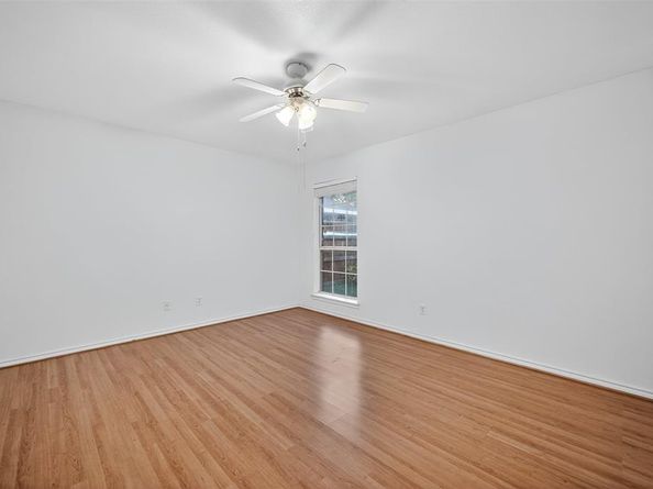 2325  Park Vista Drive , Dallas Texas 75228