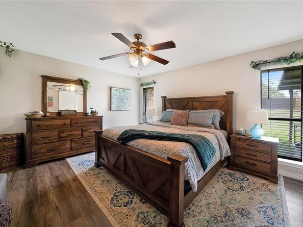 1712  Rosemeade Circle , Carrollton Texas 75007