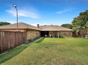 1712  Rosemeade Circle , Carrollton Texas 75007