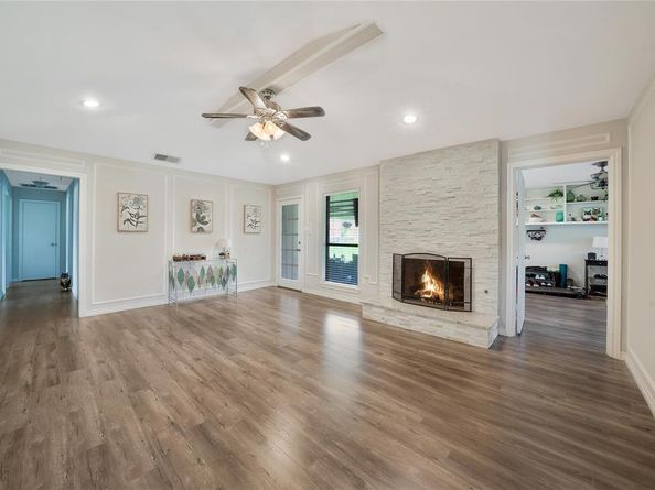 1712  Rosemeade Circle , Carrollton Texas 75007