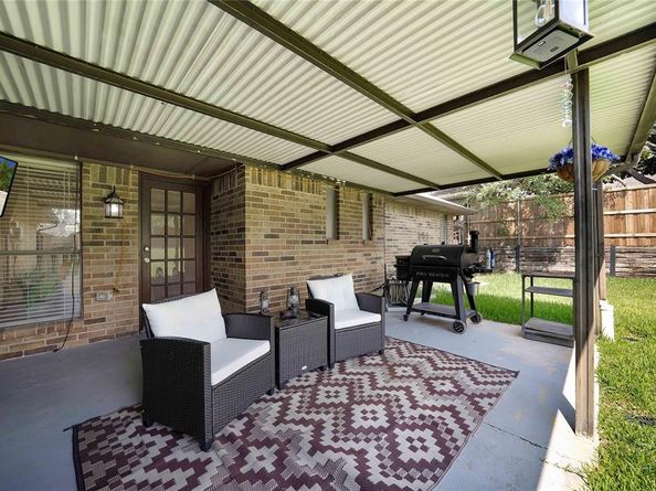 1712  Rosemeade Circle , Carrollton Texas 75007