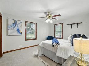 1323  Dublin Street , Grapevine Texas 76051