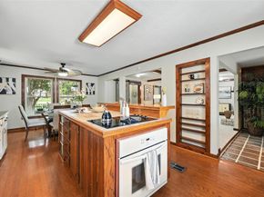 1323  Dublin Street , Grapevine Texas 76051